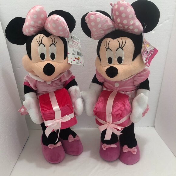 NWT Disney Minnie Mouse Plush Birthday Greeter with Pink Polka Dot Bow 22" Tall - Picture 3 of 14